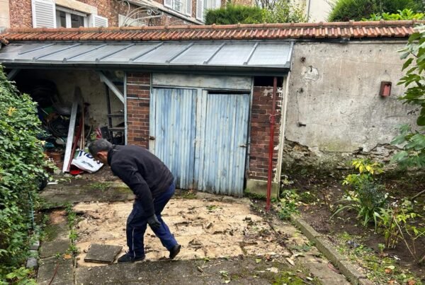 Rénovation d'un abri jardin